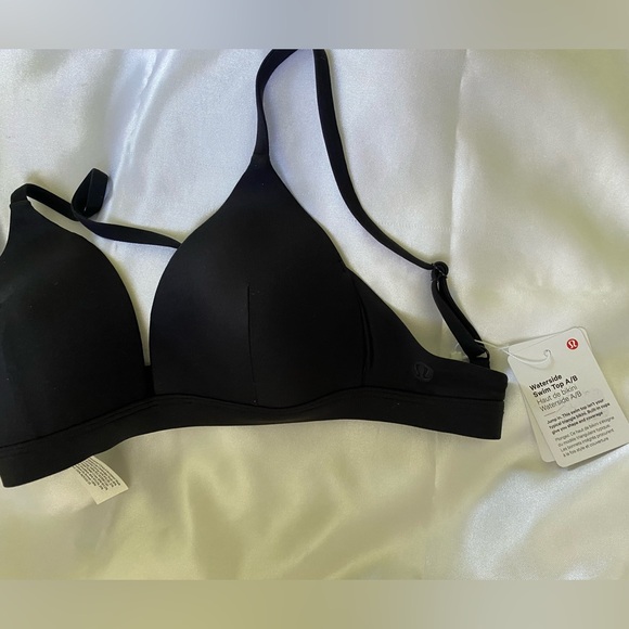 Lululemon Waterside Swim Top A/B Cup True Black size 4 NWT 🏖️ - Picture 3 of 4